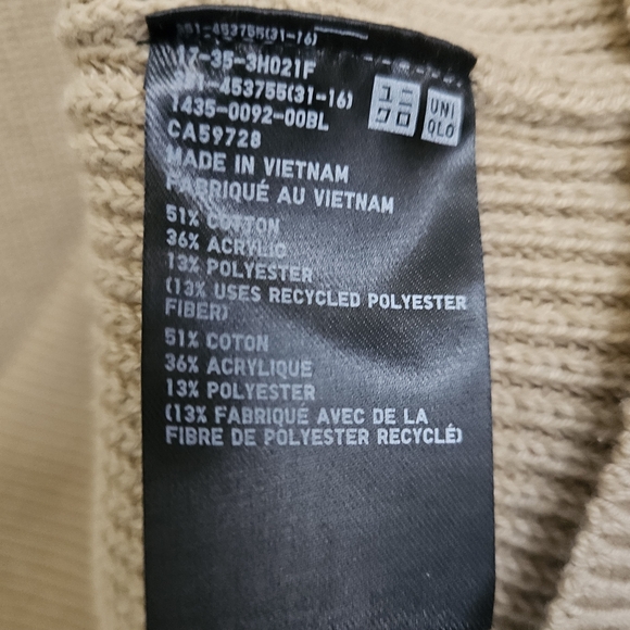 Uniqlo Women's Medium Gauge Crew Neck Beige Sweater Vest - Picture 4 of 7